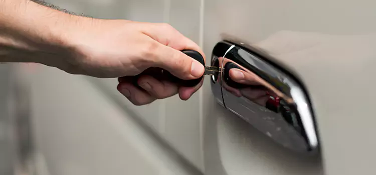 Why Choose Our Auto Locksmith Team in Leesburg, FL?